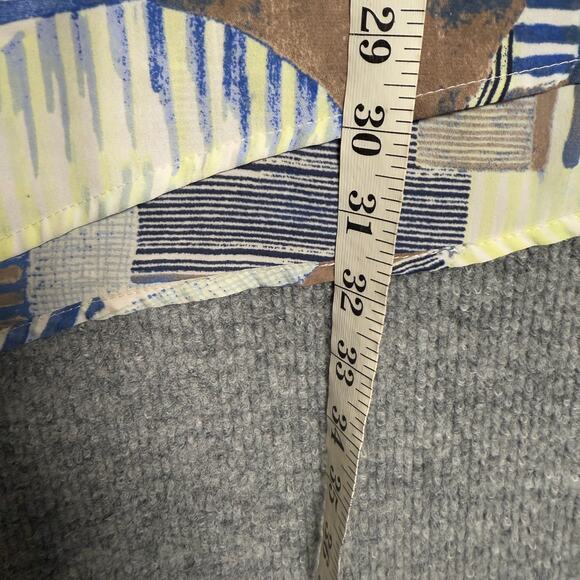 Chico's Size 3 Linear Lines Ali Top Tan Popover Asymmetrical Hem Roll Tab Sleeve - Picture 8 of 8